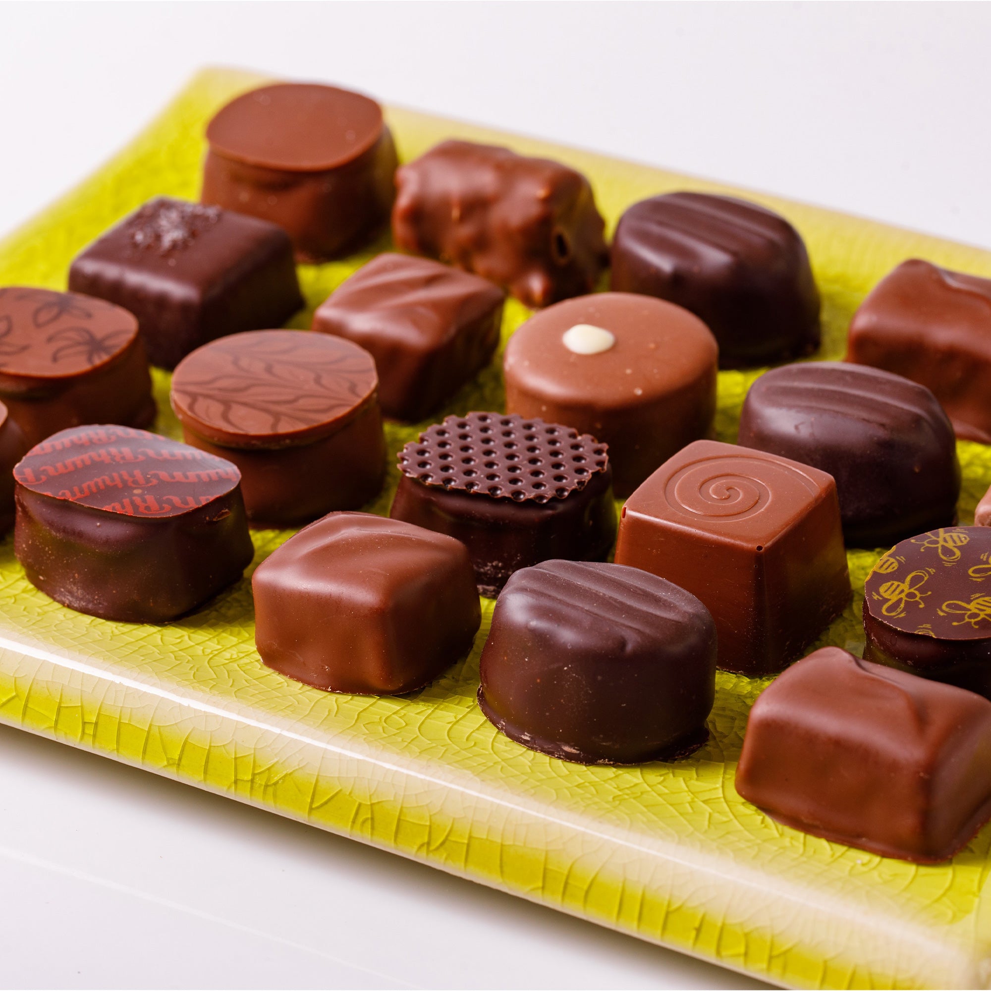 Ballotin 24 Chocolates Assortment Cristal Giftwrap