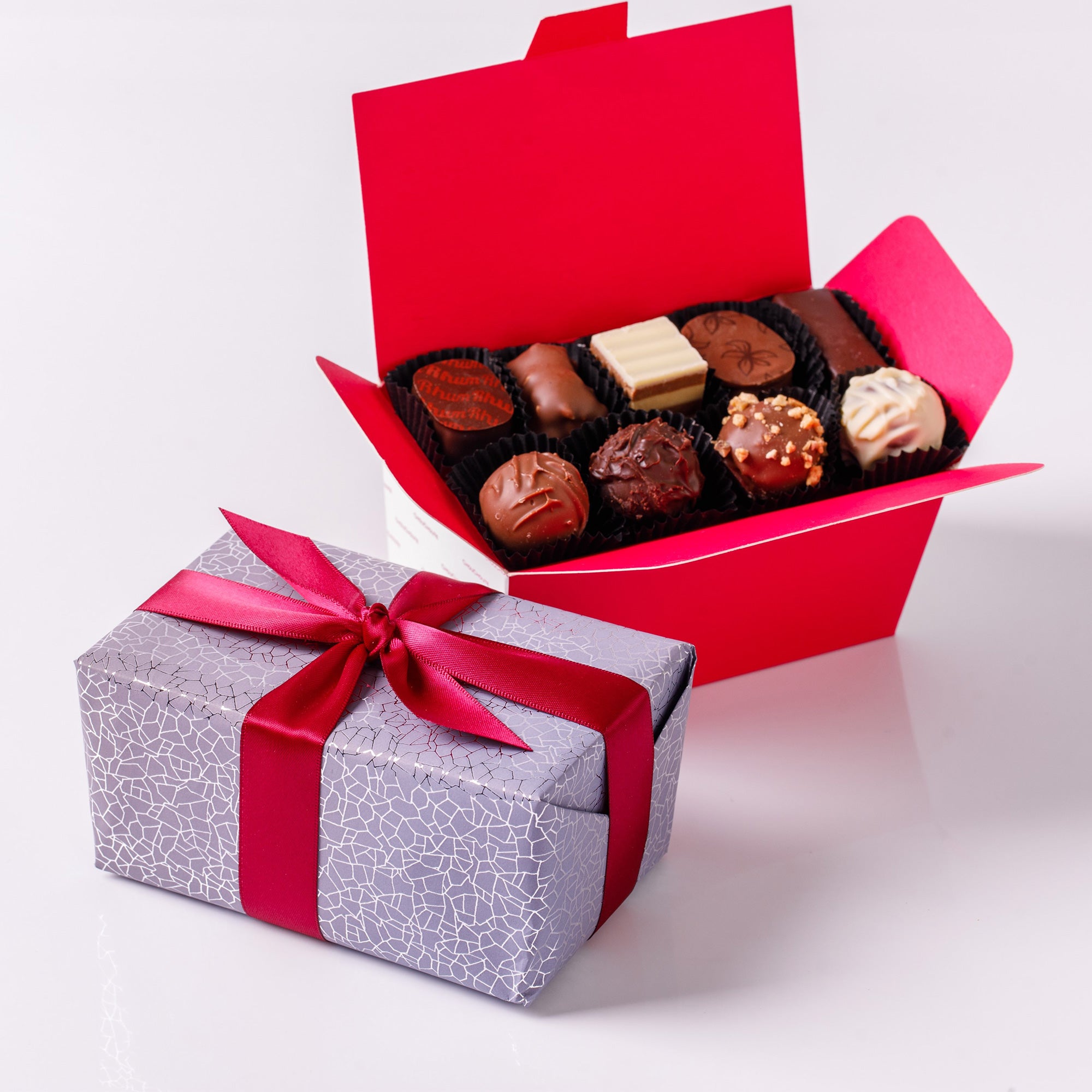 Ballotin 24 Chocolates Assortment Cristal Giftwrap