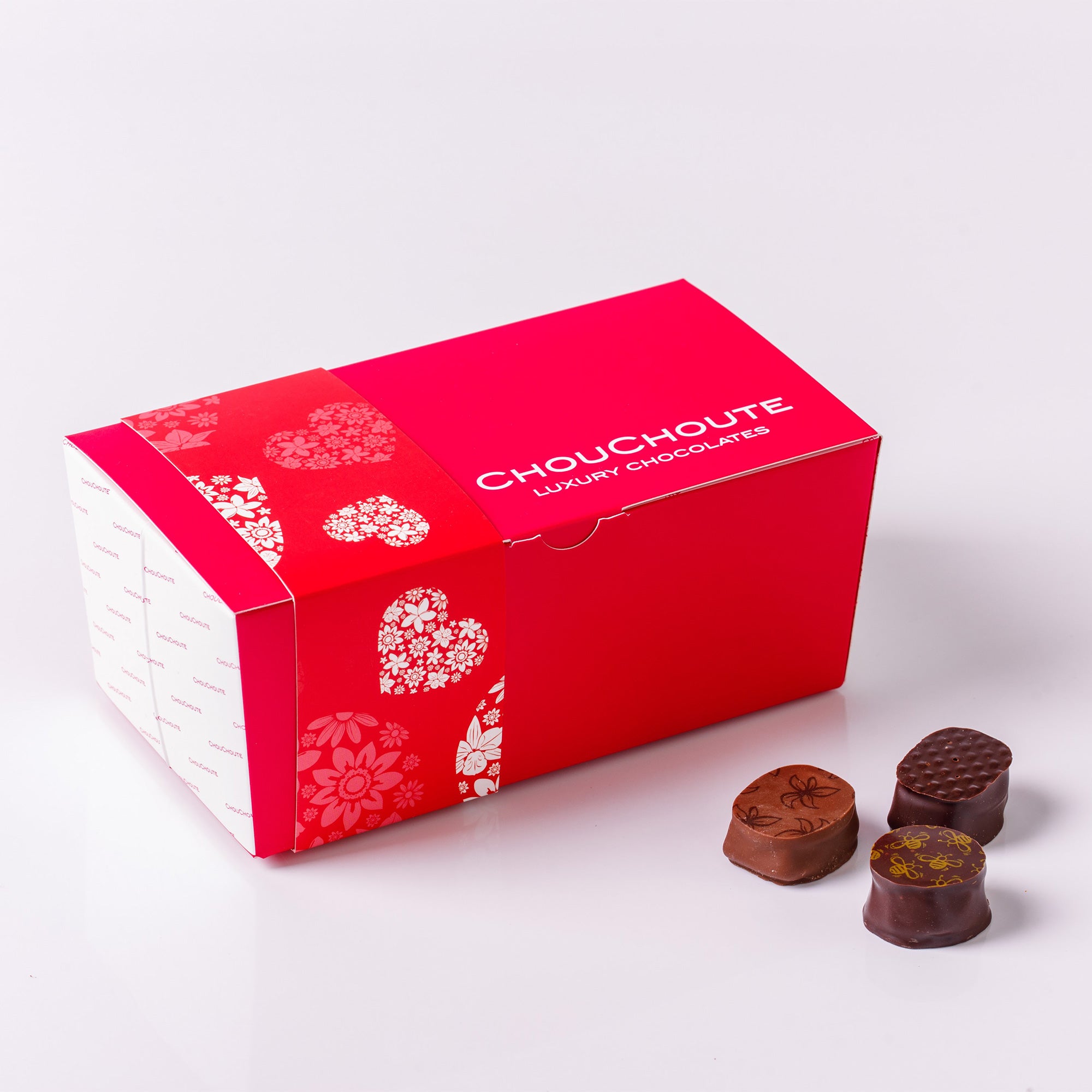 Ballotin 42 Chocolates Assortment Love Heart Sleeve
