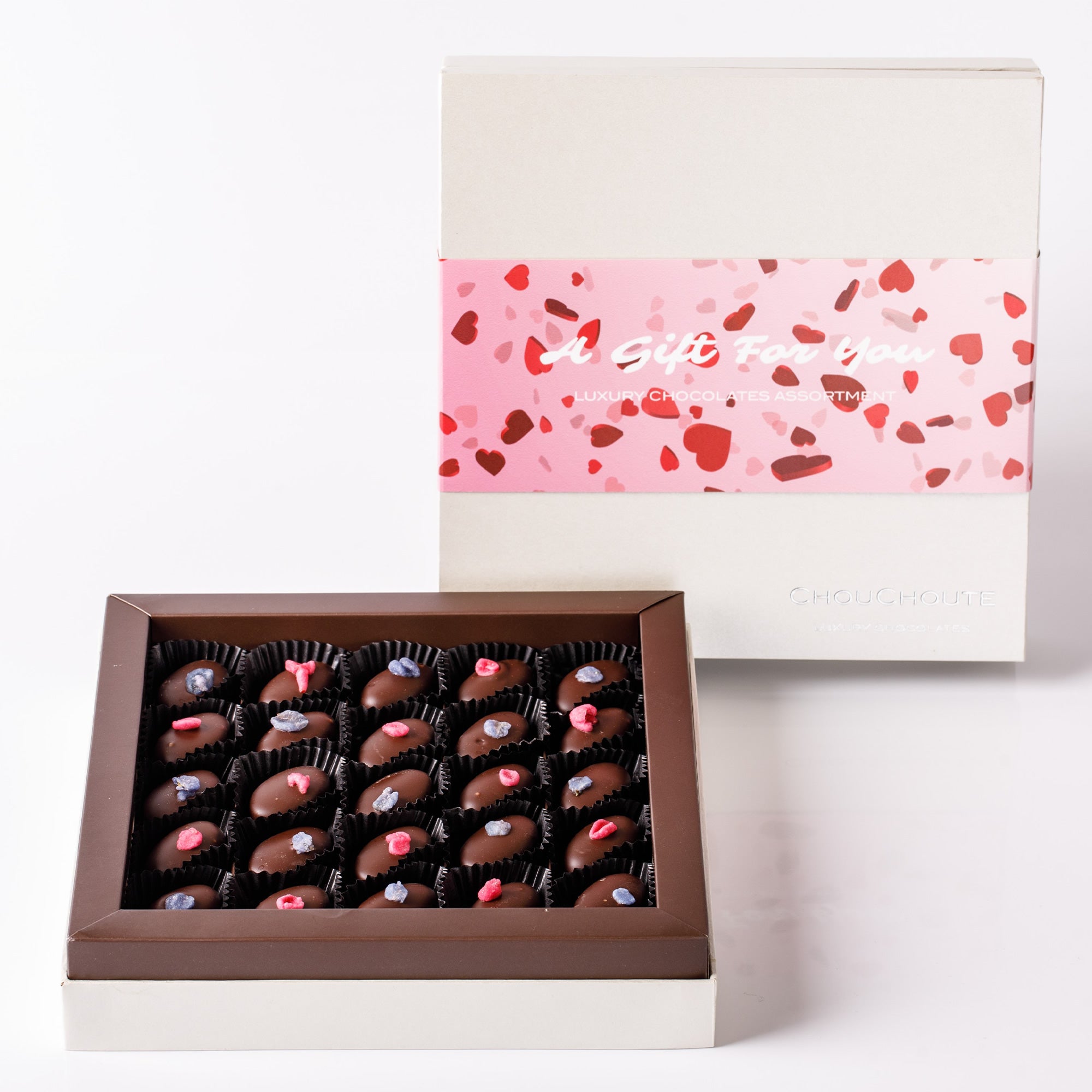 Prestige 25 Rose & Violet Fondants Love Heart Sleeve